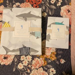 Pottery barn kids shark sheet set, twin